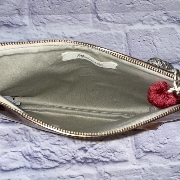 Madewell - Small Pom-Pom Zip Pouch - Picture 4 of 4